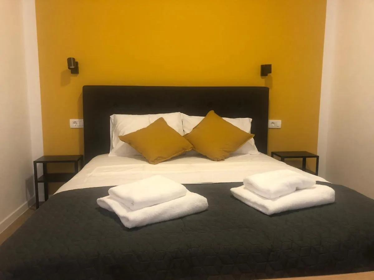 Alex 2 - Cozy New City Centar Studio Apartman Pula 0*,  Croácia